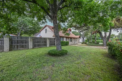 1700 Chip N Dale Drive, Arlington, TX 76012 - Photo 25