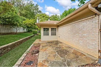 1700 Saxon Drive, Bedford, TX 76021 - Photo 33