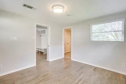 4930 Donnelly Avenue, Fort Worth, TX 76107 - Photo 15