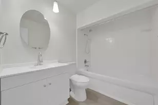 1525 Meandering Way, Garland, TX 75040 - Photo 15