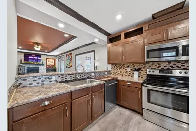 21138 Cr 4202, Chandler, TX 75758 - Photo 11