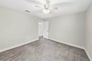 2909 White Oak Ln, Bedford, TX 76021 - Photo 15