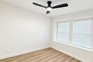 2012 Pheasant Dr, Lewisville, TX 75077 - Photo 5