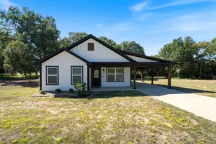 128 Crestwood Dr, Mabank, TX 75156 - Photo 1