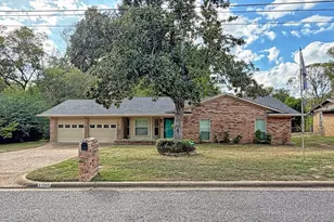 1006 Bel Air Dr, Athens, TX 75751 - Photo 1