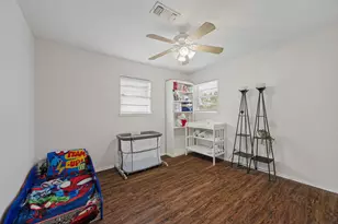 2020 Brown Ave, Paris, TX 75460 - Photo 15
