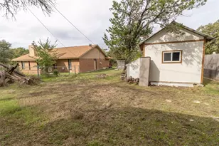 2 N Robin Dr, Belton, TX 76513 - Photo 33