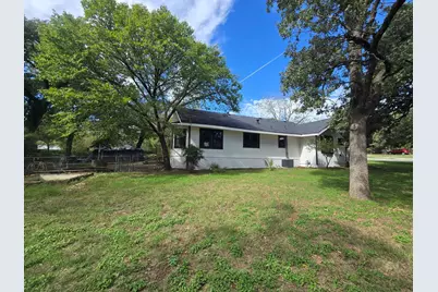 4824 Meadowbrook Drive, Fort Worth, TX 76103 - Photo 3
