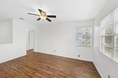 2641 Canberra Court, Fort Worth, TX 76105 - Photo 5