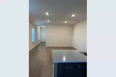 915 Presleigh Drive, Dallas, TX 75253 - Photo 5