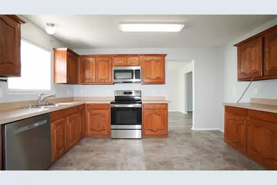 1435 Thibodaux Drive, Greenville, TX 75402 - Photo 9