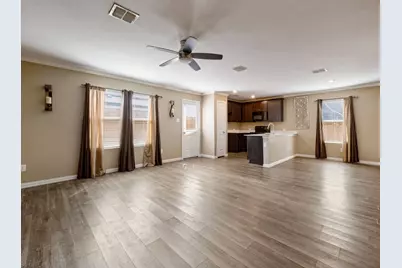 9212 Marilyn Place, Dallas, TX 75227 - Photo 3
