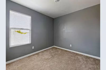 9212 Marilyn Place, Dallas, TX 75227 - Photo 19