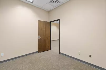 720 N Beaton Street, Corsicana, TX 75110 - Photo 17