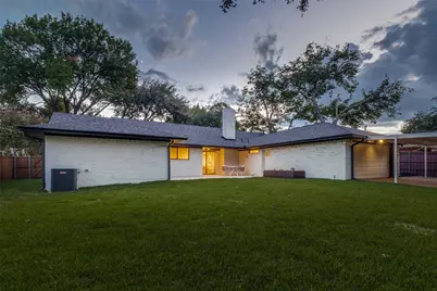 6233 Chesley Lane, Dallas, TX 75214 - Photo 25