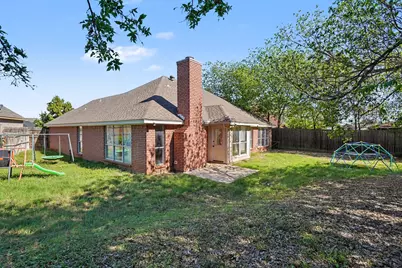 115 S Blue Bonnet Circle, Justin, TX 76247 - Photo 35