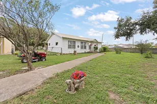 3320 N Main St, Cleburne, TX 76033 - Photo 3