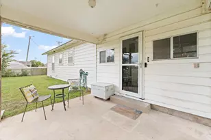 3320 N Main St, Cleburne, TX 76033 - Photo 25