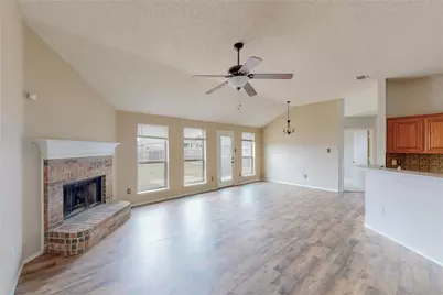 1720 Treasure Cay Drive, Mansfield, TX 76063 - Photo 11