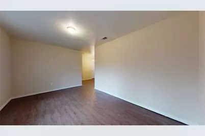 3621 San Rose Drive, Fort Worth, TX 76119 - Photo 7