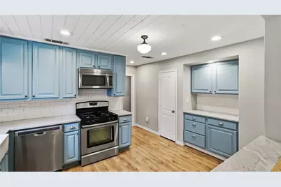 914 W Sunset Street, Grapevine, TX 76051 - Photo 15