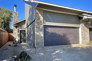2007 Fleur De Lis Ct, Arlington, TX 76012 - Photo 1