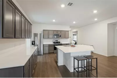 1804 Duskwood Drive, Lancaster, TX 75146 - Photo 11