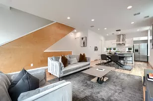 320 Mathey Ct, Dallas, TX 75208 - Photo 13