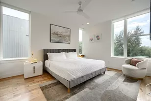 320 Mathey Ct, Dallas, TX 75208 - Photo 17