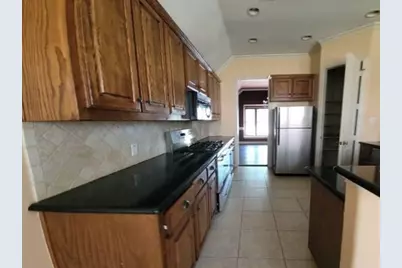 609 Green Apple Drive, Garland, TX 75044 - Photo 5