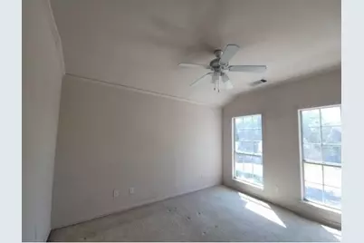 609 Green Apple Drive, Garland, TX 75044 - Photo 9