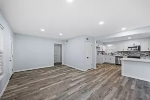 4521 Malden Ln, Dallas, TX 75216 - Photo 3