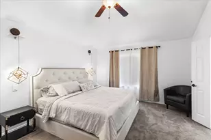 1047 Stream Dr, Grand Prairie, TX 75052 - Photo 25