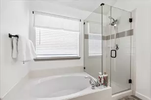 1047 Stream Dr, Grand Prairie, TX 75052 - Photo 23