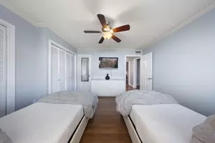 7714 Royal Ln, Dallas, TX 75230 - Photo 27