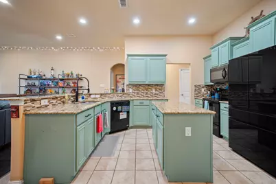 107 Jennie Court, Ferris, TX 75125 - Photo 19