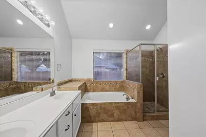 521 Acorn Court, Saginaw, TX 76179 - Photo 23