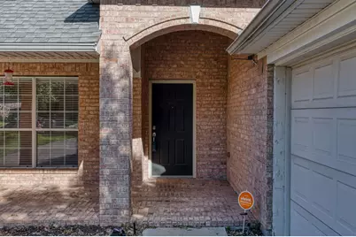 5732 Derek Way, Grand Prairie, TX 75052 - Photo 3