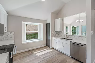 4706 Artesia Court, Arlington, TX 76016 - Photo 9