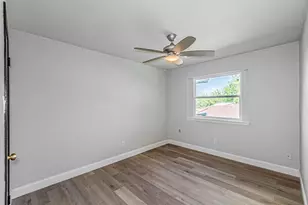 4706 Artesia Ct, Arlington, TX 76016 - Photo 13