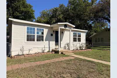 302 N Thompson Street, Hillsboro, TX 76645 - Photo 3