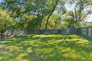 4528 Yancy St, Dallas, TX 75216 - Photo 25