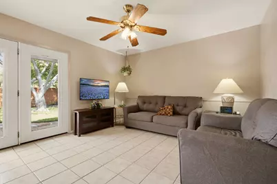 2203 Belton Drive, Carrollton, TX 75007 - Photo 15