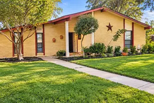 709 Echo Dr, Grand Prairie, TX 75052 - Photo 1