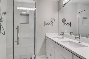 10665 Lake Haven Dr, Dallas, TX 75238 - Photo 11
