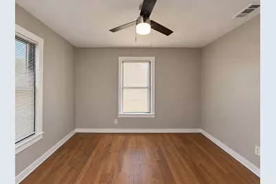 5140 Dimple Jackson Street, Dallas, TX 75210 - Photo 15