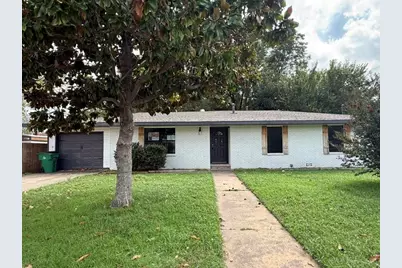 1109 Nugent Street, Bowie, TX 76230 - Photo 1