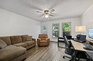 310 Doral Pl, Garland, TX 75043 - Photo 17