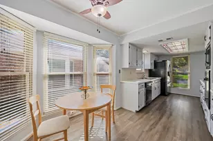 310 Doral Pl, Garland, TX 75043 - Photo 11