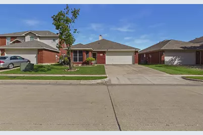 2332 Rushing Springs, Fort Worth, TX 76118 - Photo 3